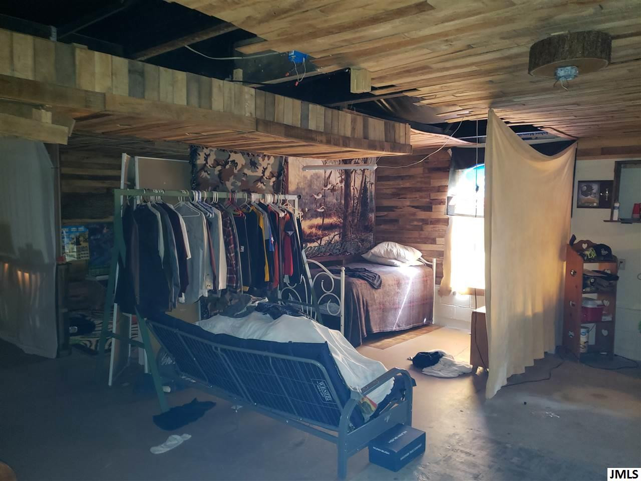 6563 Ann Arbor Road Jackson, MI 49201 - Photo 20 of 28 Photo 21