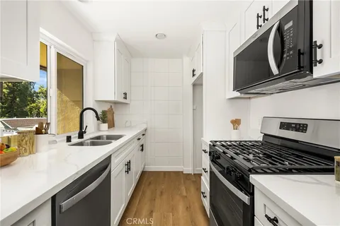 $595,000 | 23372 Caminito Andreta, Unit 147, Laguna Hills, CA 92653