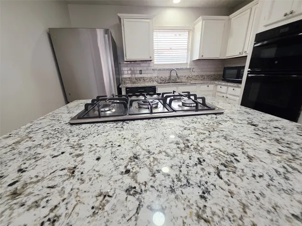 $1,850 | 15330 Oak Terrace Drive, Houston, TX 77082