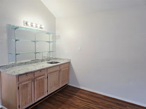 $1,850 | 15330 Oak Terrace Drive, Houston, TX 77082