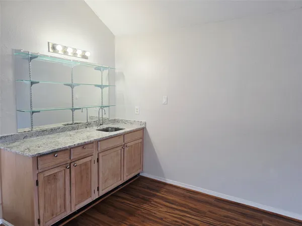 $1,850 | 15330 Oak Terrace Drive, Houston, TX 77082