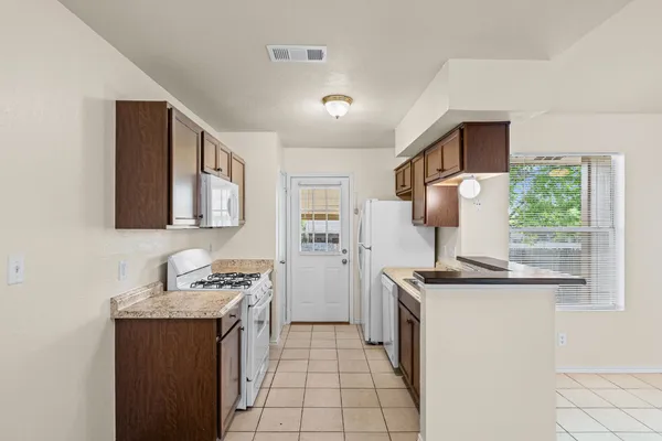 $1,350 | 16031 Fitchburg Circle, Pflugerville, TX 78660