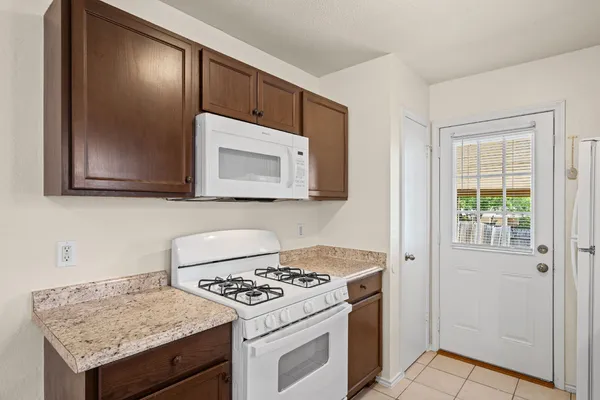 $1,350 | 16031 Fitchburg Circle, Pflugerville, TX 78660