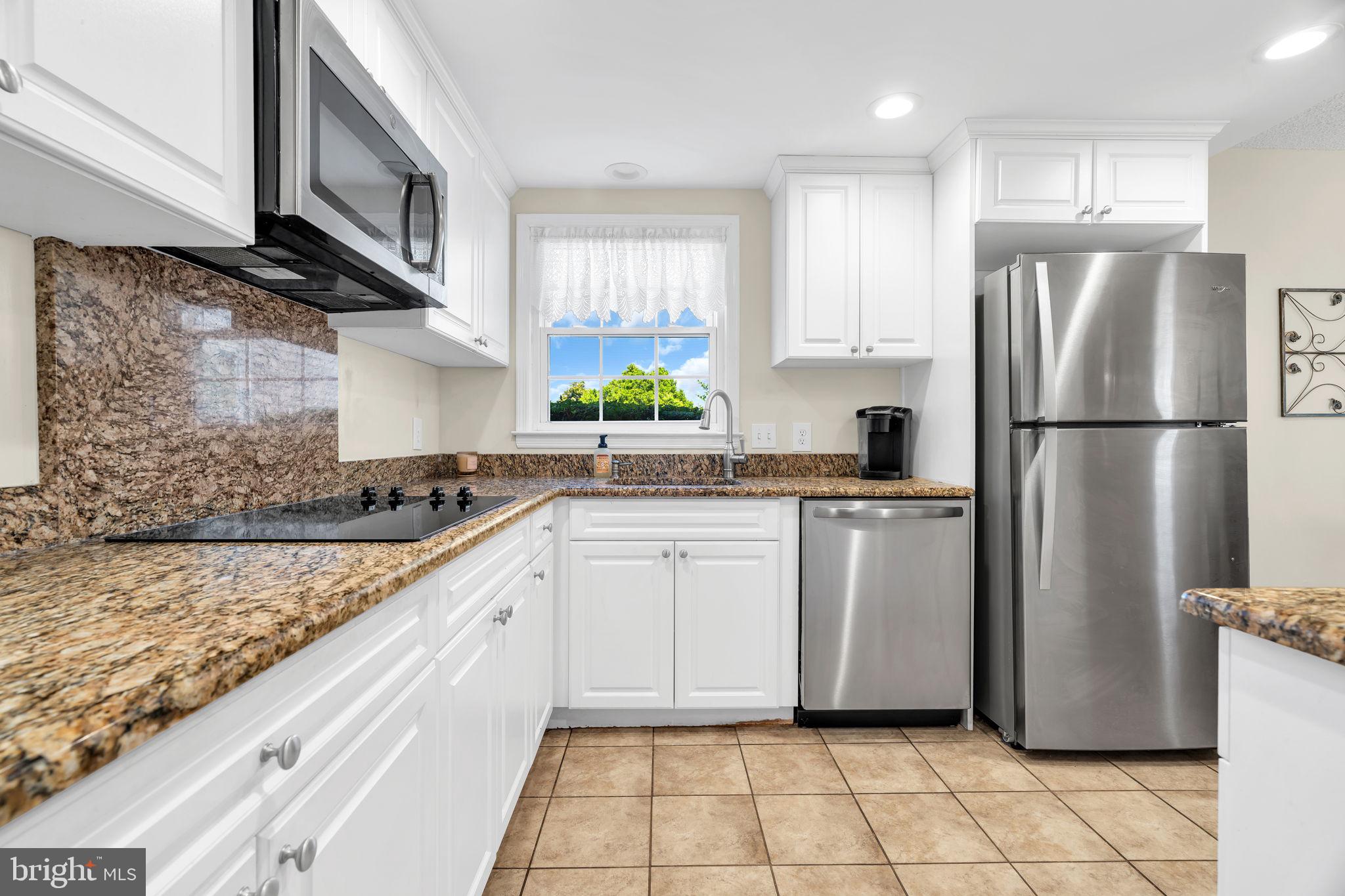 229 Old Nassau Road Monroe Township, NJ 08831 - Photo 16 of 30