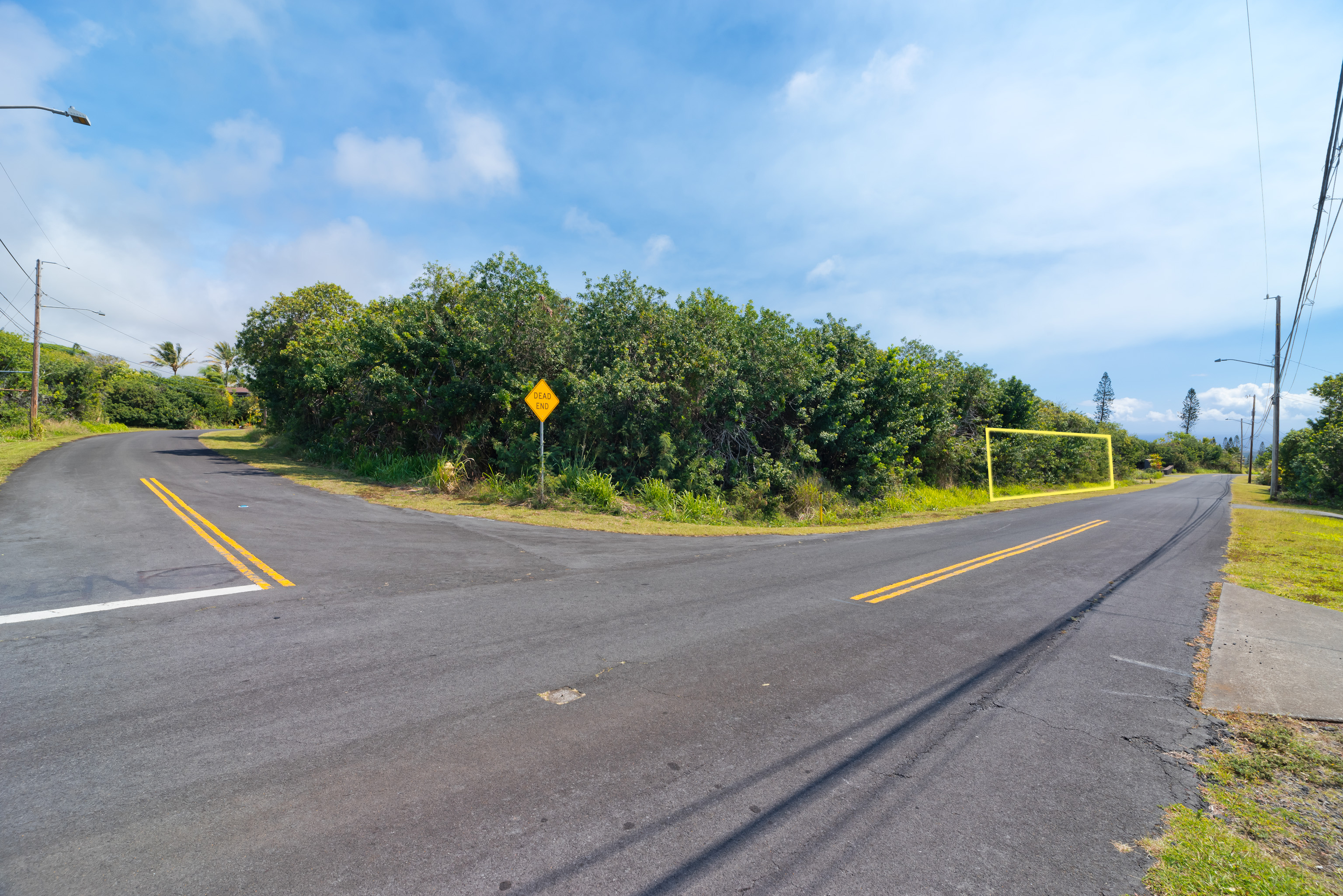 263 Kaulua Street Naalehu, HI 96772 - Photo 3 of 12 a view of a street