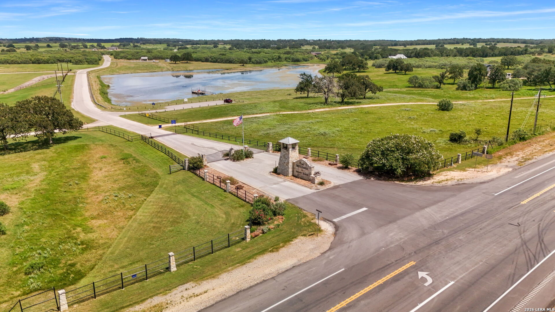 170 Sam Houston Luling, TX 78648 - Photo 1 of 13