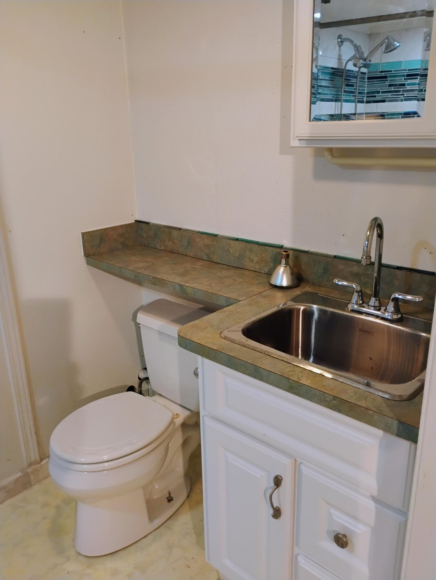 12415 Clinton River Road Sterling Heights, MI 48313 - Photo 25 of 38 12415 24