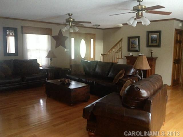 2715 Oddie Road Salisbury, NC 28146 - Photo 3 of 12 Gallery Image 3