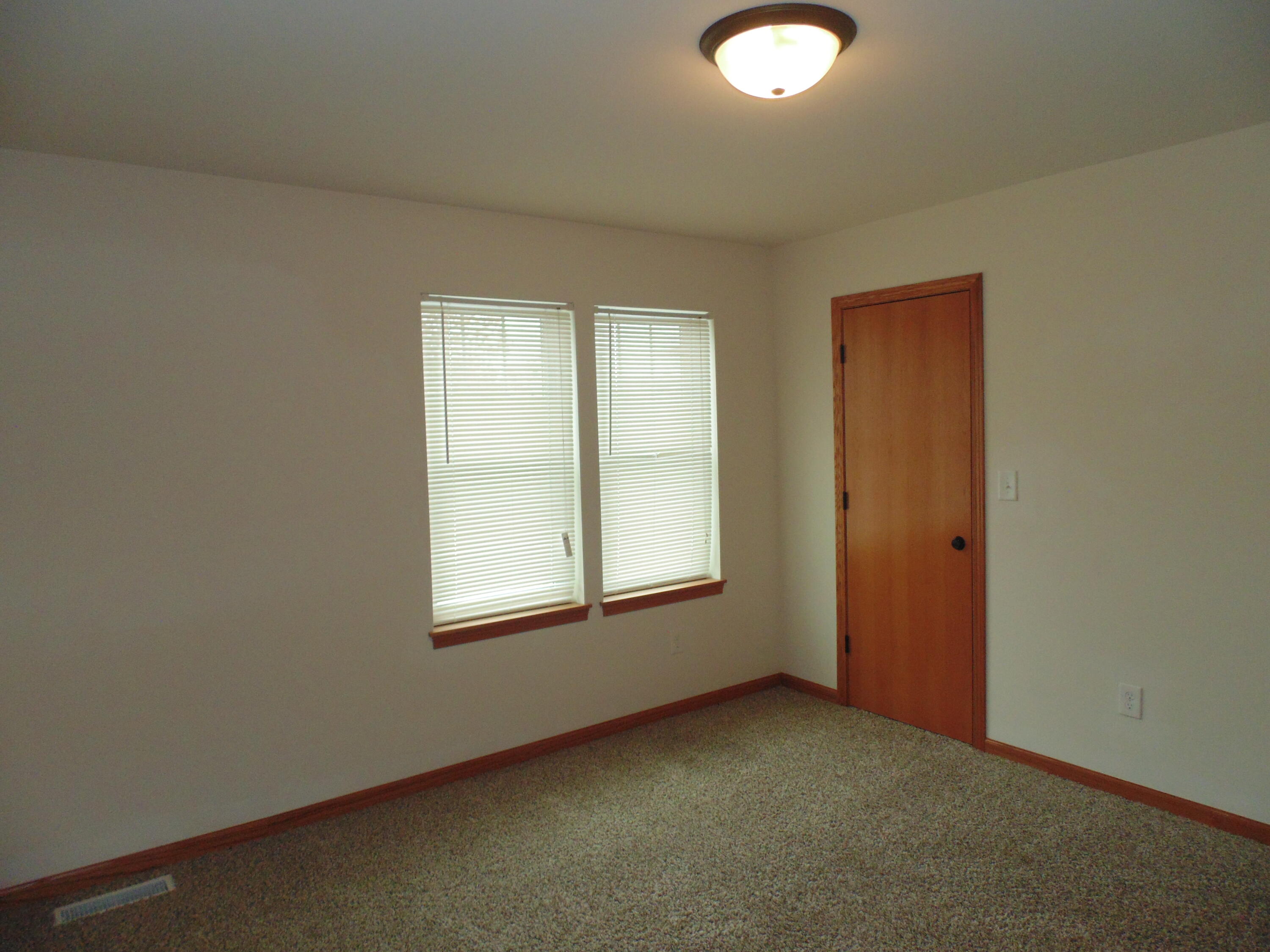 2301 West Garfield Avenue Milwaukee, WI 53205 - Photo 14 of 24 Bedroom