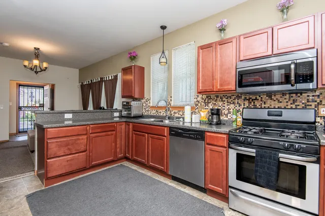 $264,900 | 2301 West Garfield Avenue, Milwaukee, WI 53205