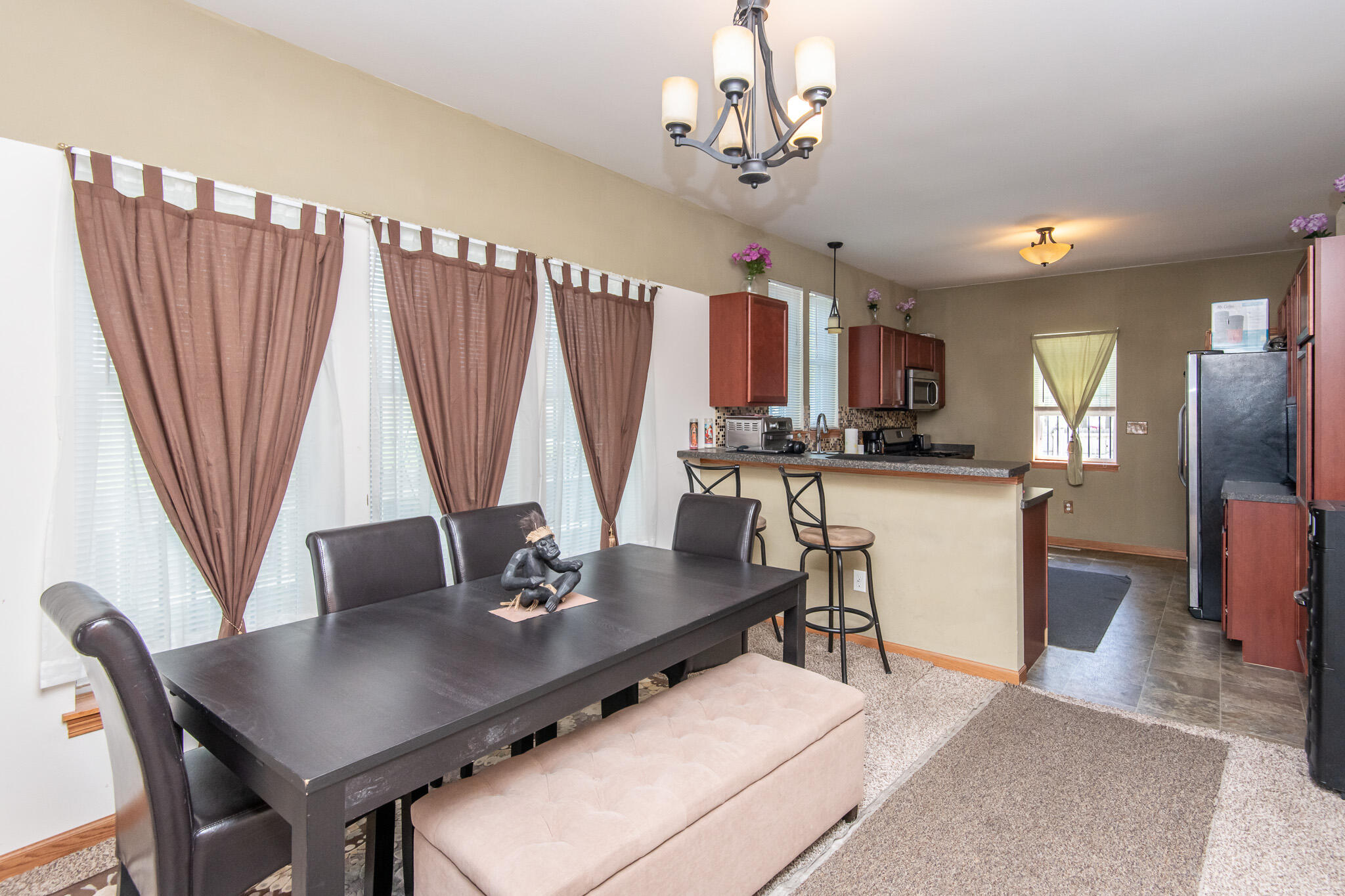 2301 West Garfield Avenue Milwaukee, WI 53205 - Photo 7 of 24 Dining Room to Kitchen
