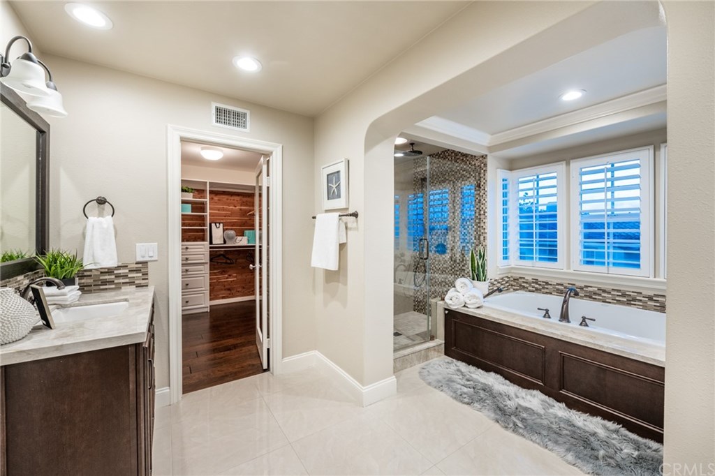 35 Cezanne Irvine, CA 92603 - Photo 25 of 63