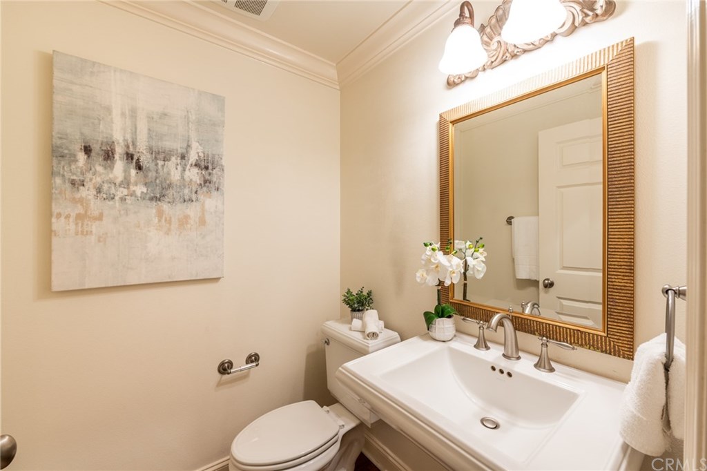 35 Cezanne Irvine, CA 92603 - Photo 40 of 63