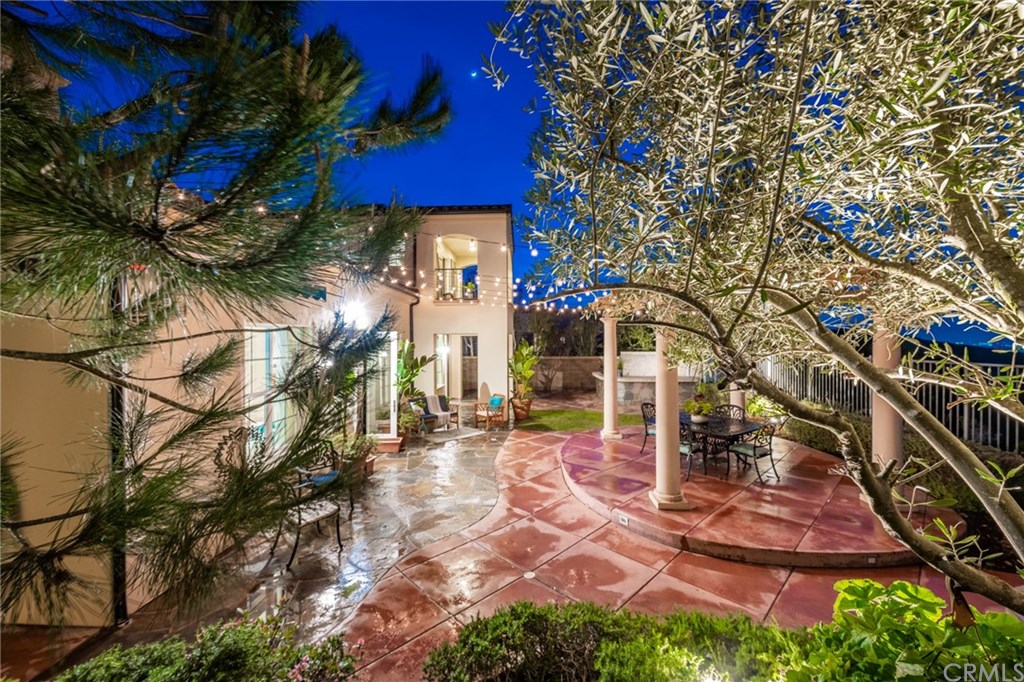 35 Cezanne Irvine, CA 92603 - Photo 60 of 63