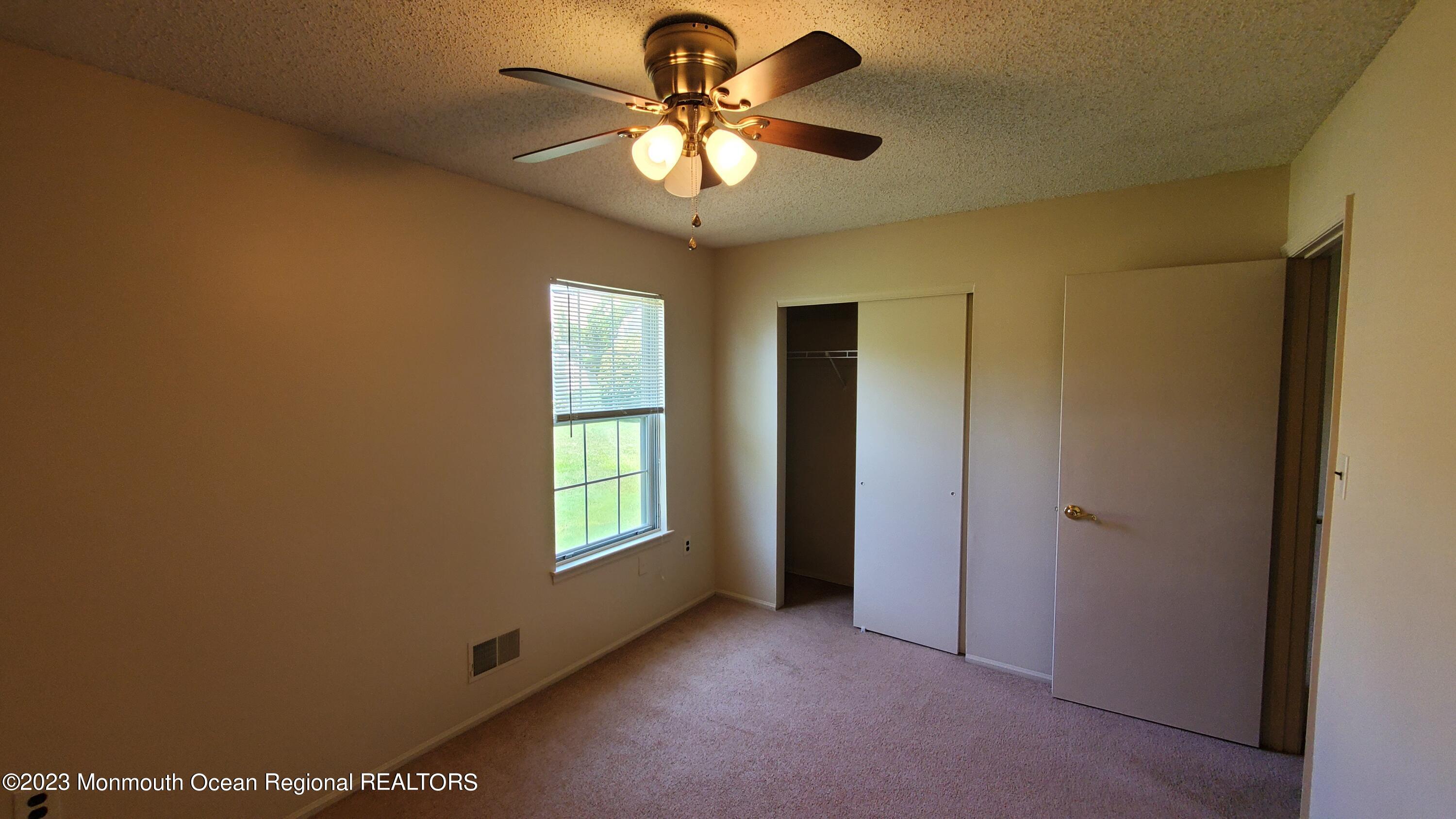 27 Linton Close Freehold, NJ 07728 - Photo 15 of 18 20230706_134427