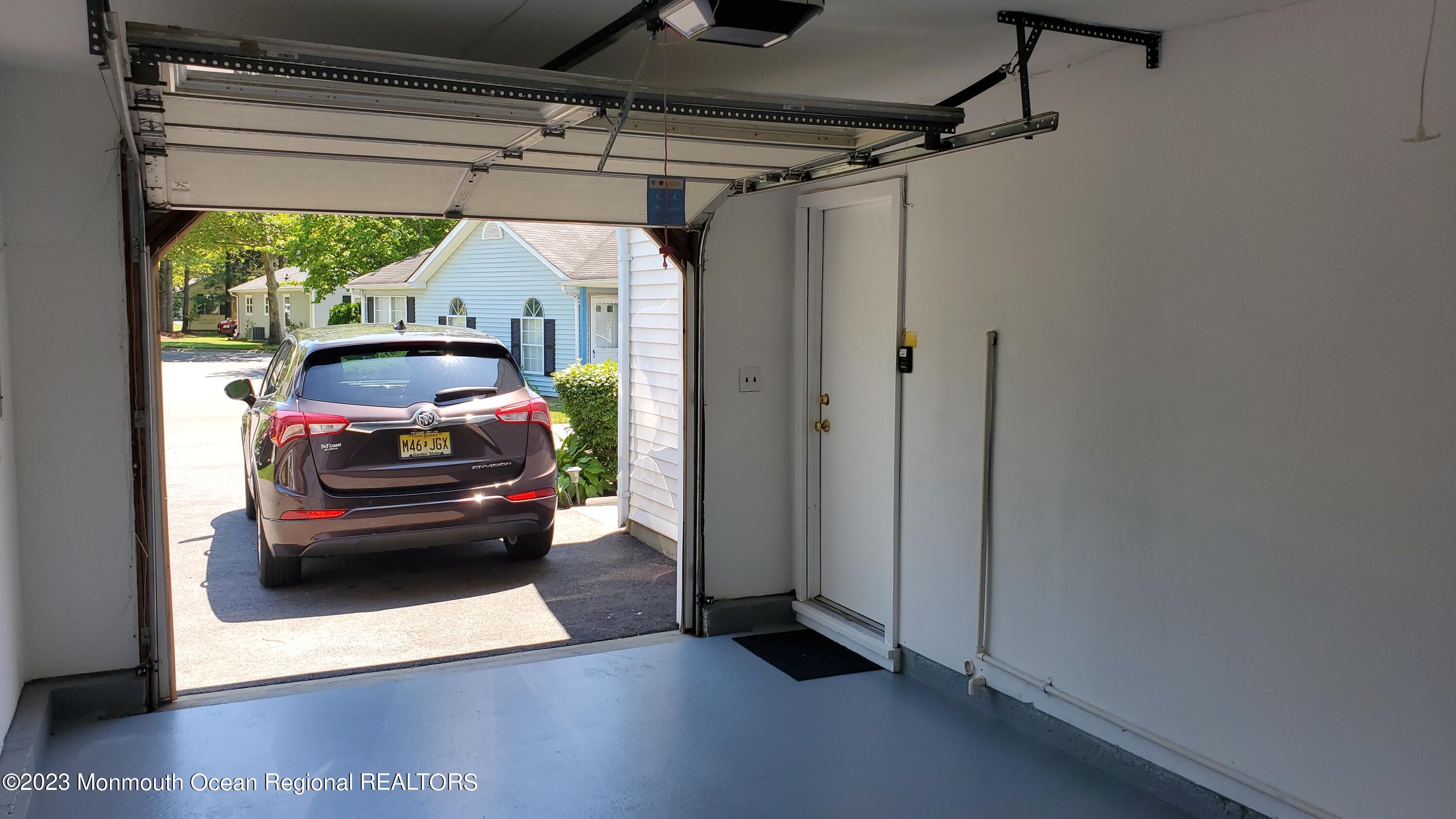 27 Linton Close Freehold, NJ 07728 - Photo 4 of 18 20230706_133438