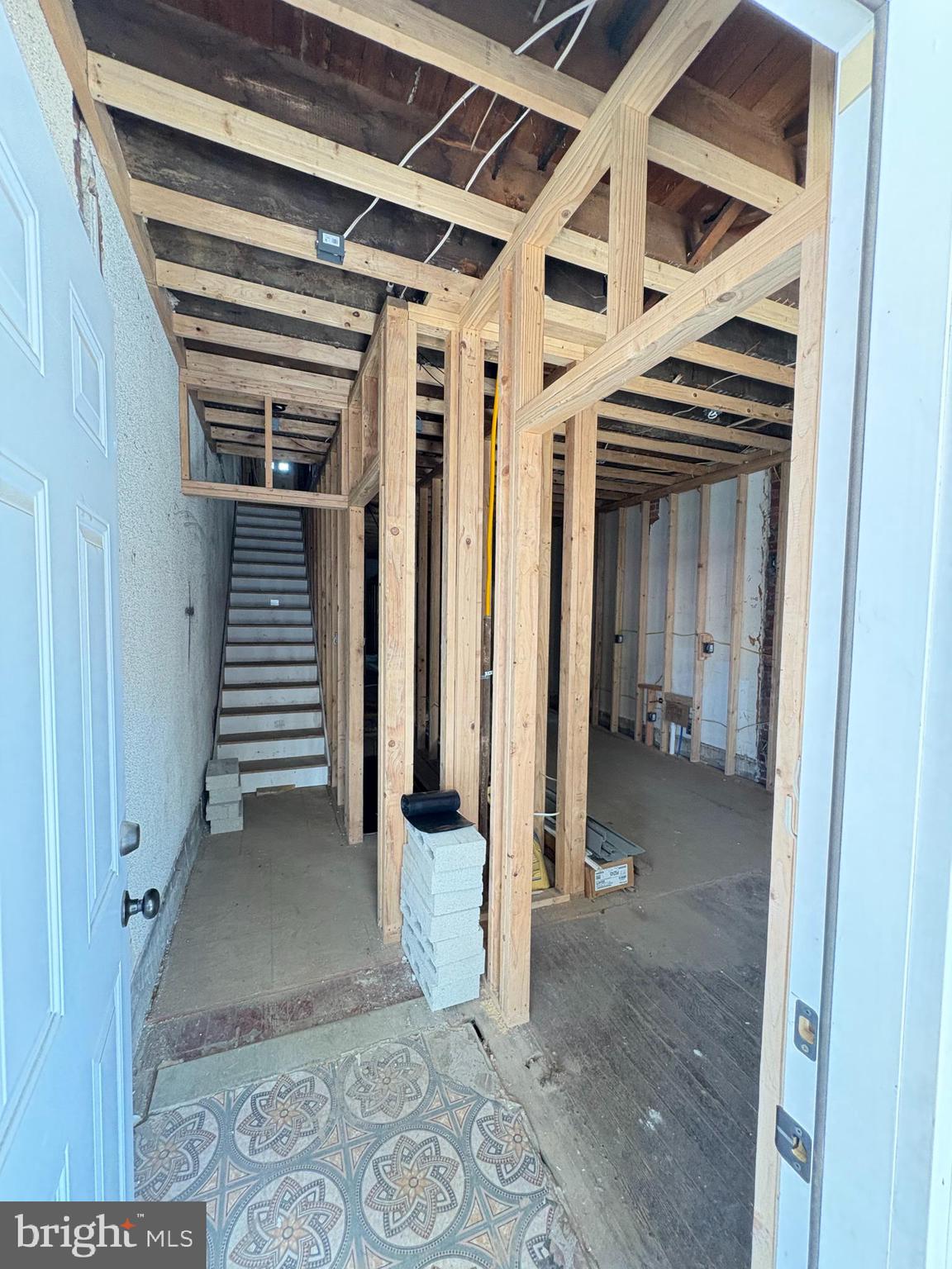 59 North 53rd Street Philadelphia, PA 19139 - Photo 17 of 20 an entryway of a house