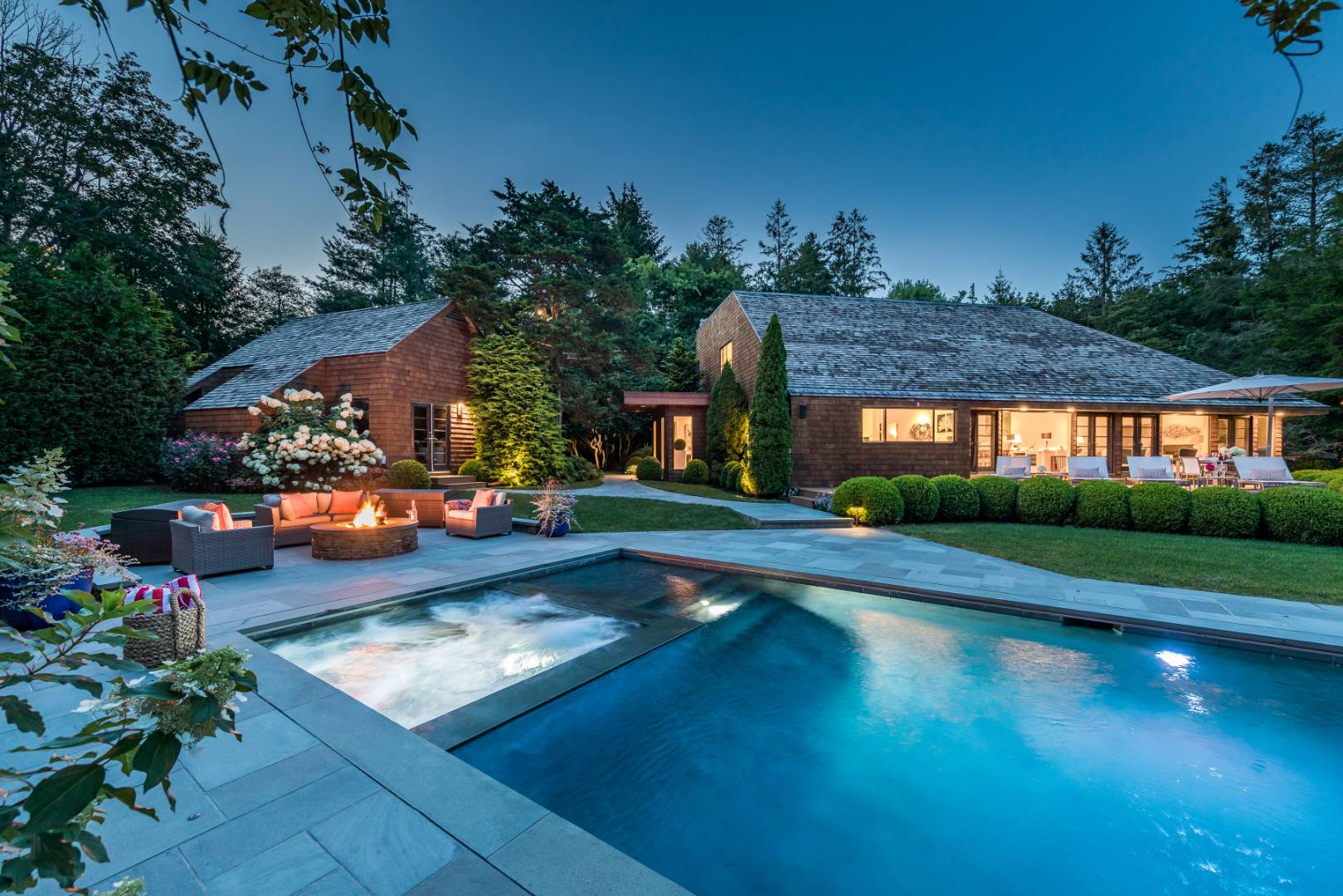 21 Jericho Road East Hampton, NY 11937 - Photo 1 of 36