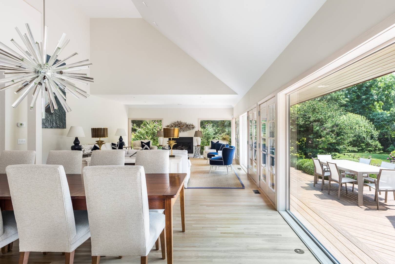 21 Jericho Road East Hampton, NY 11937 - Photo 11 of 36