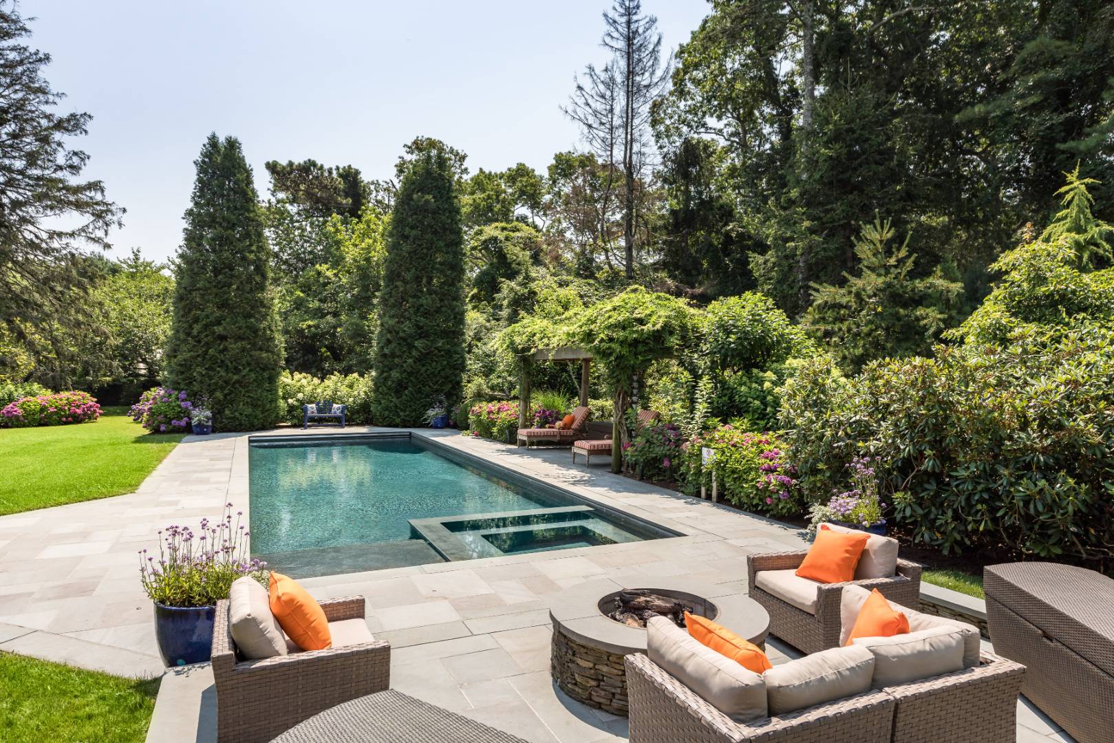 21 Jericho Road East Hampton, NY 11937 - Photo 5 of 36