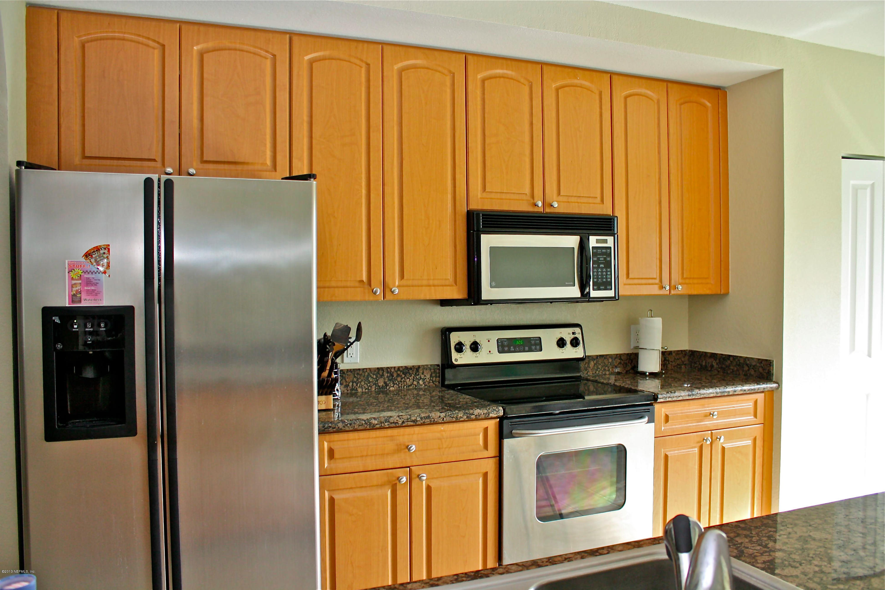 9745 Touchton Road, Unit 3108 Jacksonville, FL 32246 - Photo 10 of 25 Kitchen
