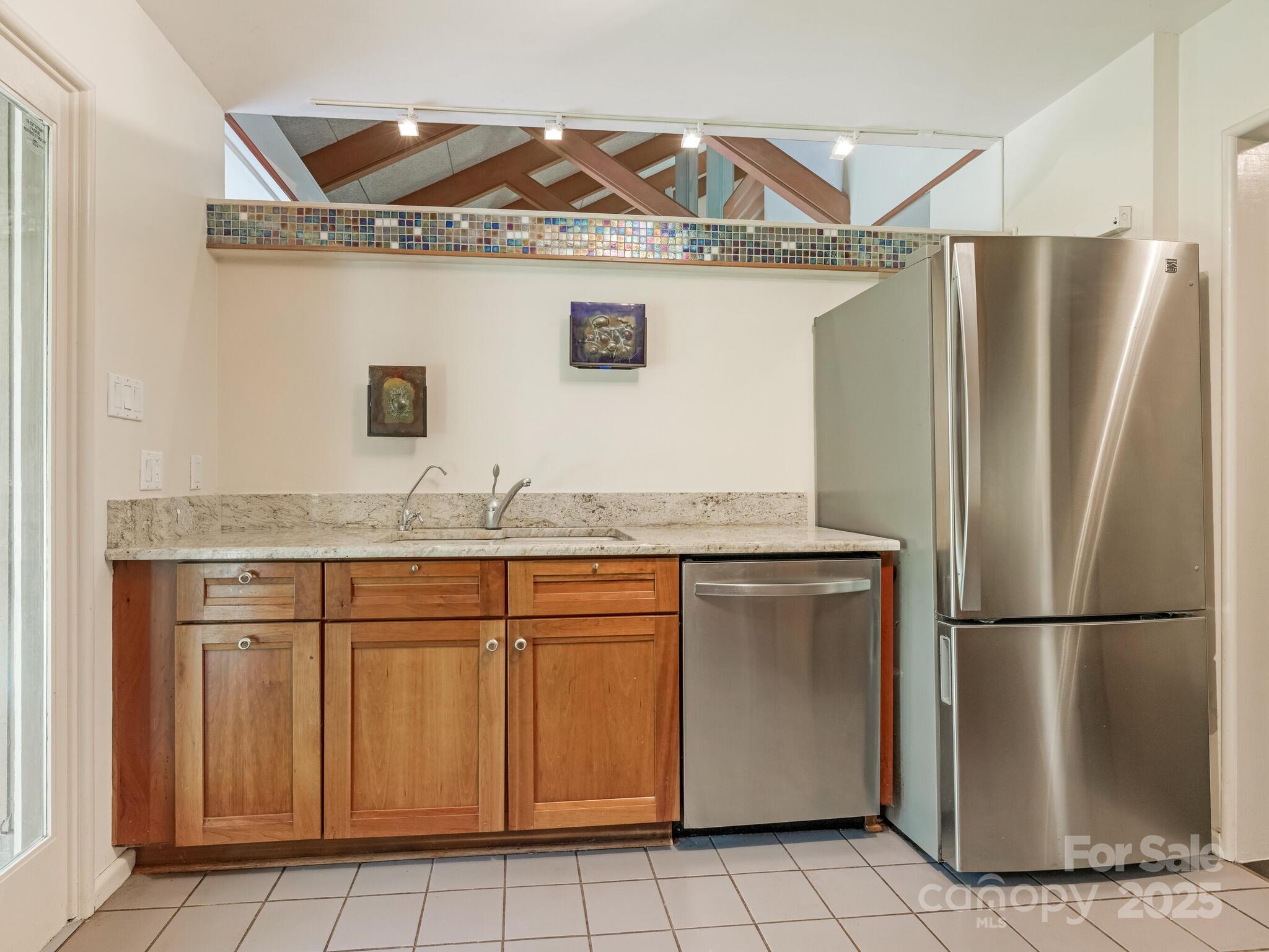 3310 Windbluff Drive Charlotte, NC 28277 - Photo 15 of 45 a view of a refrigerator a sink