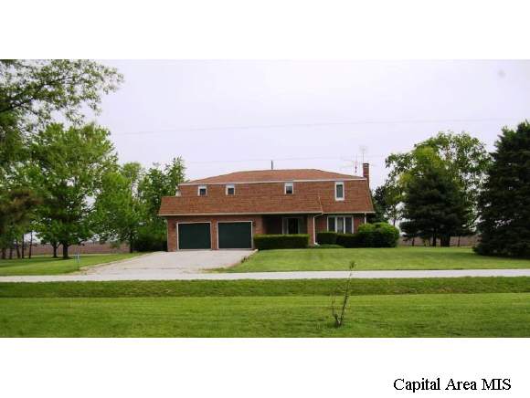 16783 Herrin Road Buffalo, IL 62515 - Photo 1 of 9 Gallery Image 1