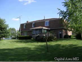 16783 Herrin Road Buffalo, IL 62515 - Photo 9 of 9 Gallery Image 9