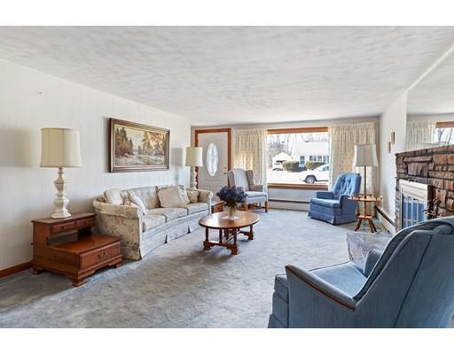 5 Curtis Road Hopkinton, MA 01748 - Photo 9 of 26 Gallery Image 9
