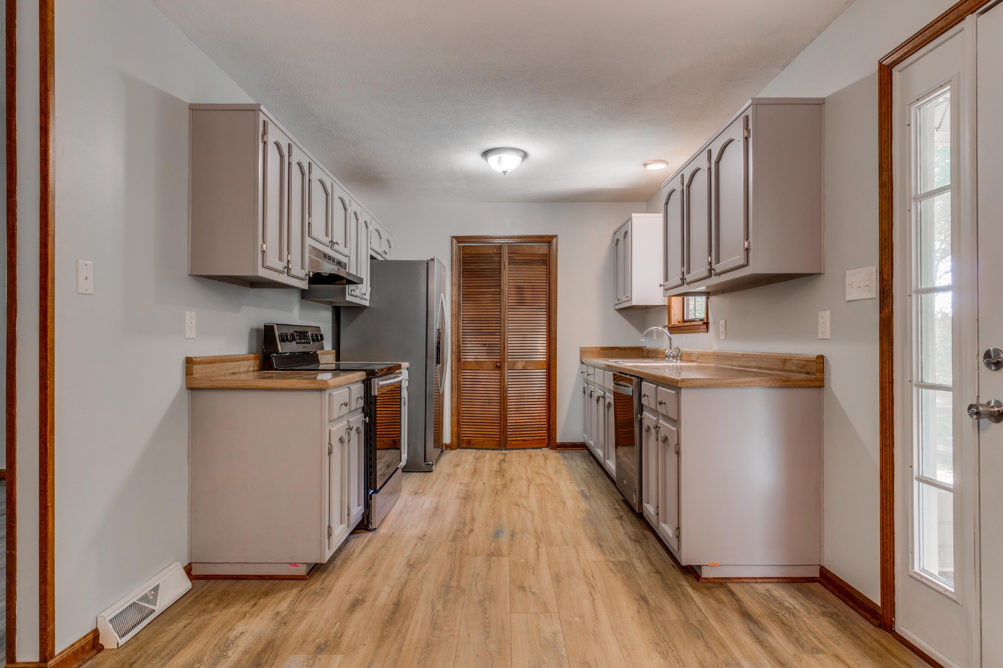 911 Snell Road Lewisburg, TN 37091 - Photo 11 of 50 Gallery Image 11