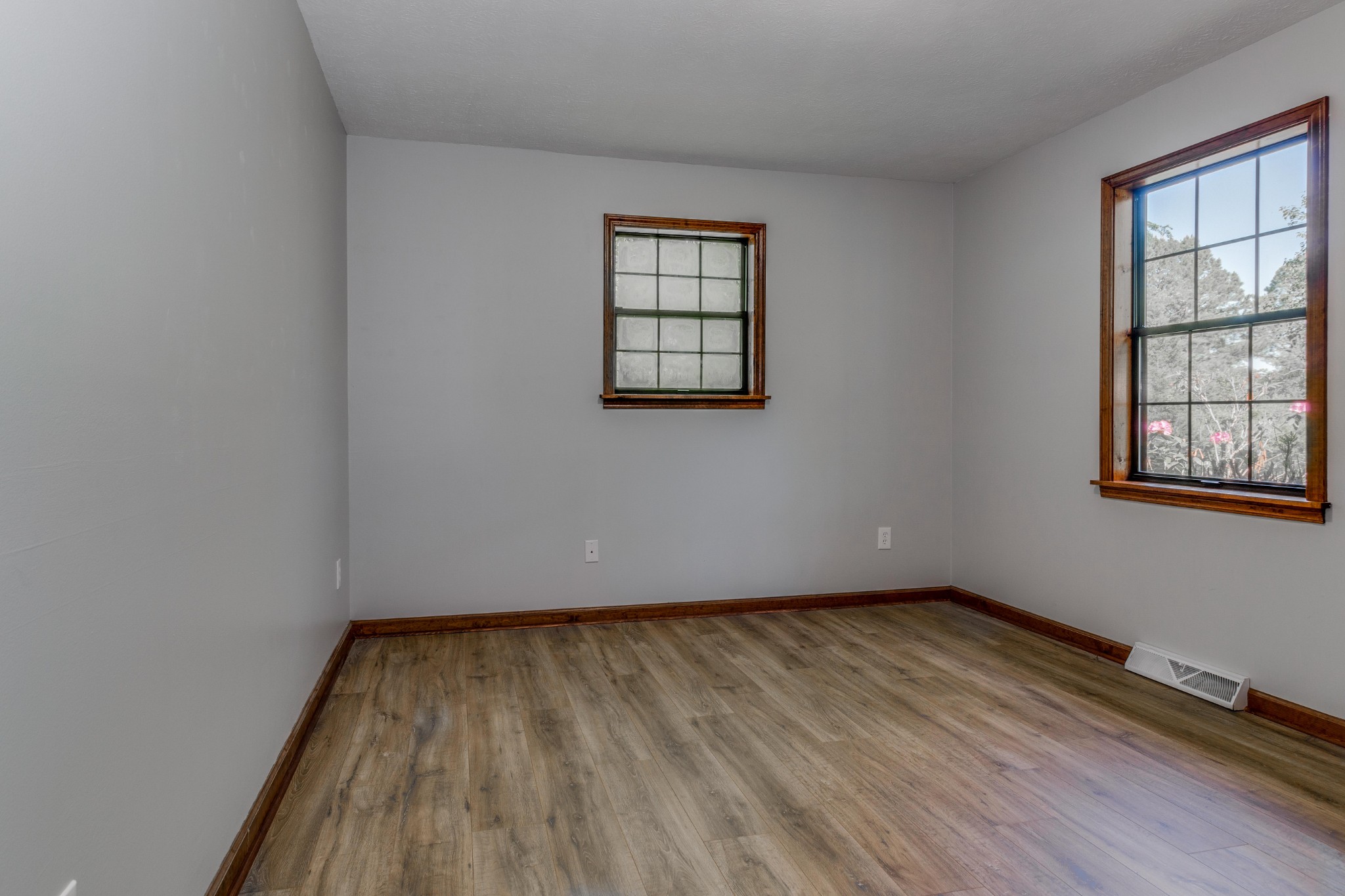 911 Snell Road Lewisburg, TN 37091 - Photo 22 of 50 Gallery Image 22