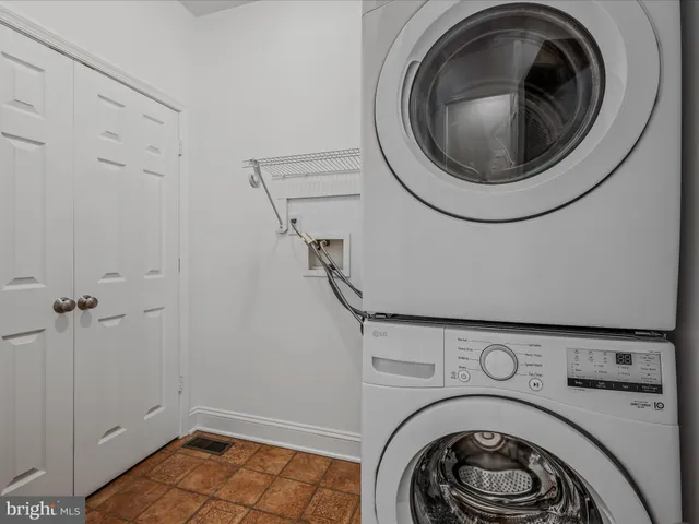 $649,900 | 150 Morgana Drive, Shepherdstown, WV 25443