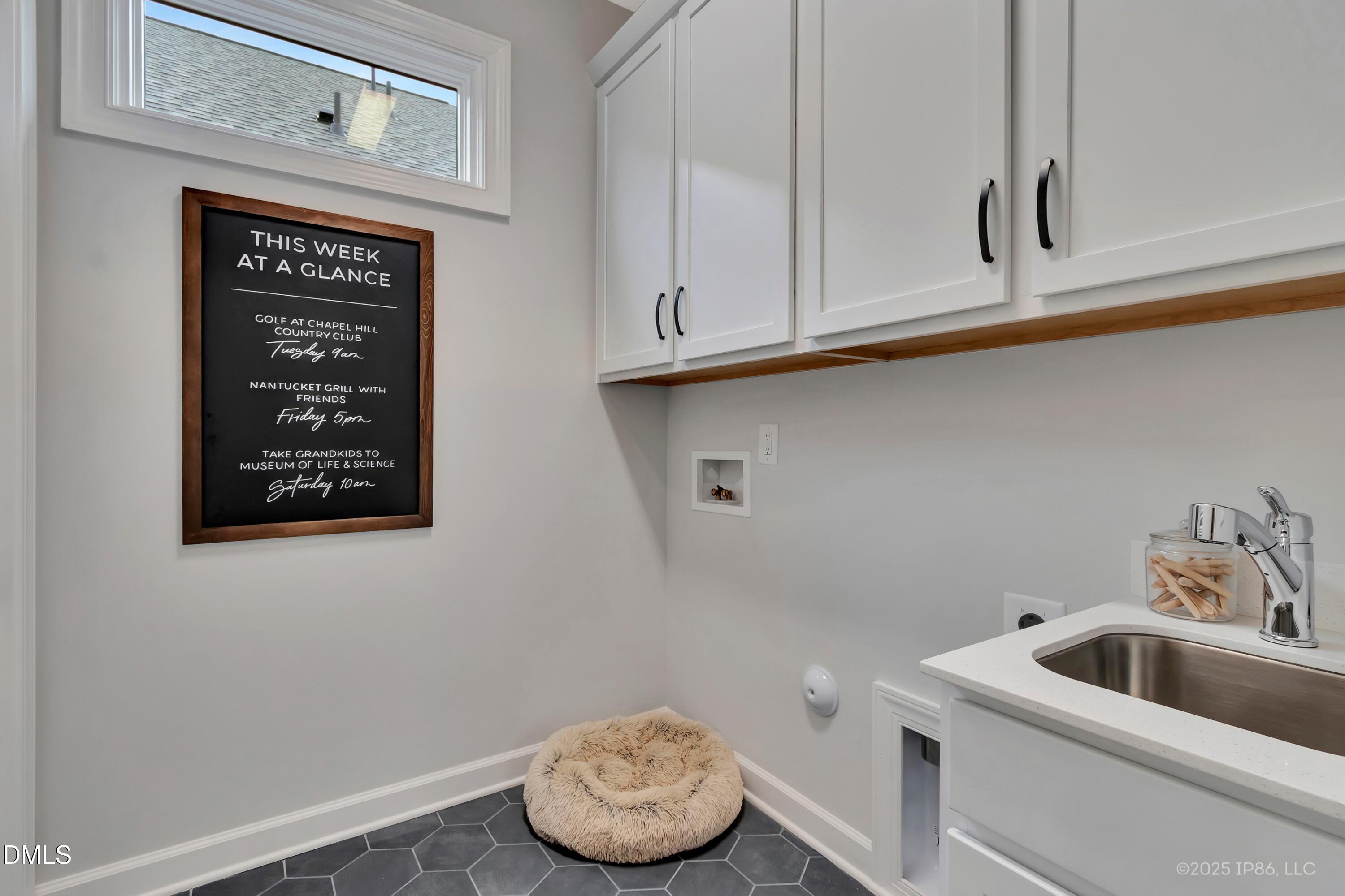 2113 Tandy Road Chapel Hill, NC 27517 - Photo 12 of 28 Laundry Room
