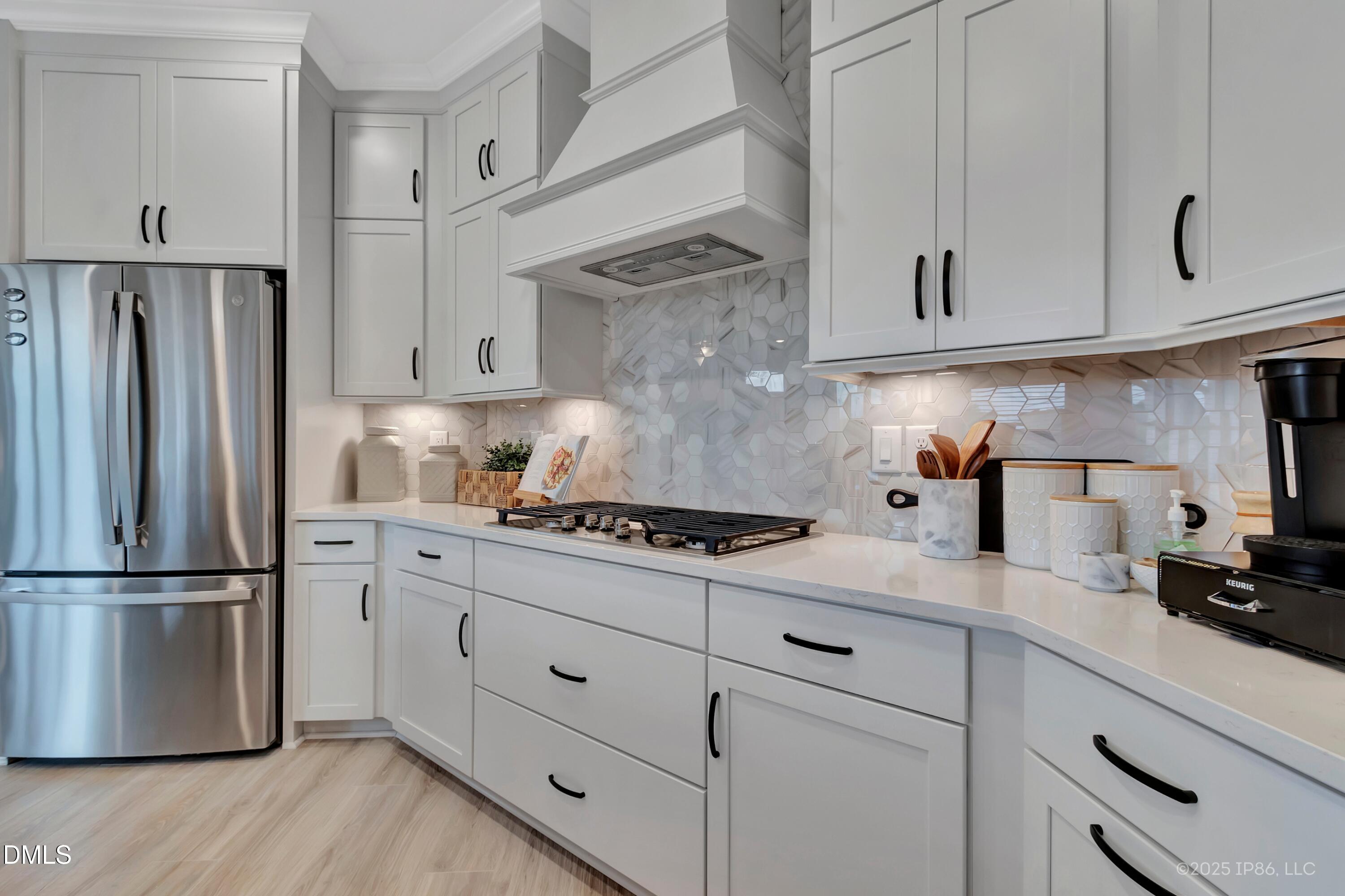 2113 Tandy Road Chapel Hill, NC 27517 - Photo 7 of 28 Kitchen