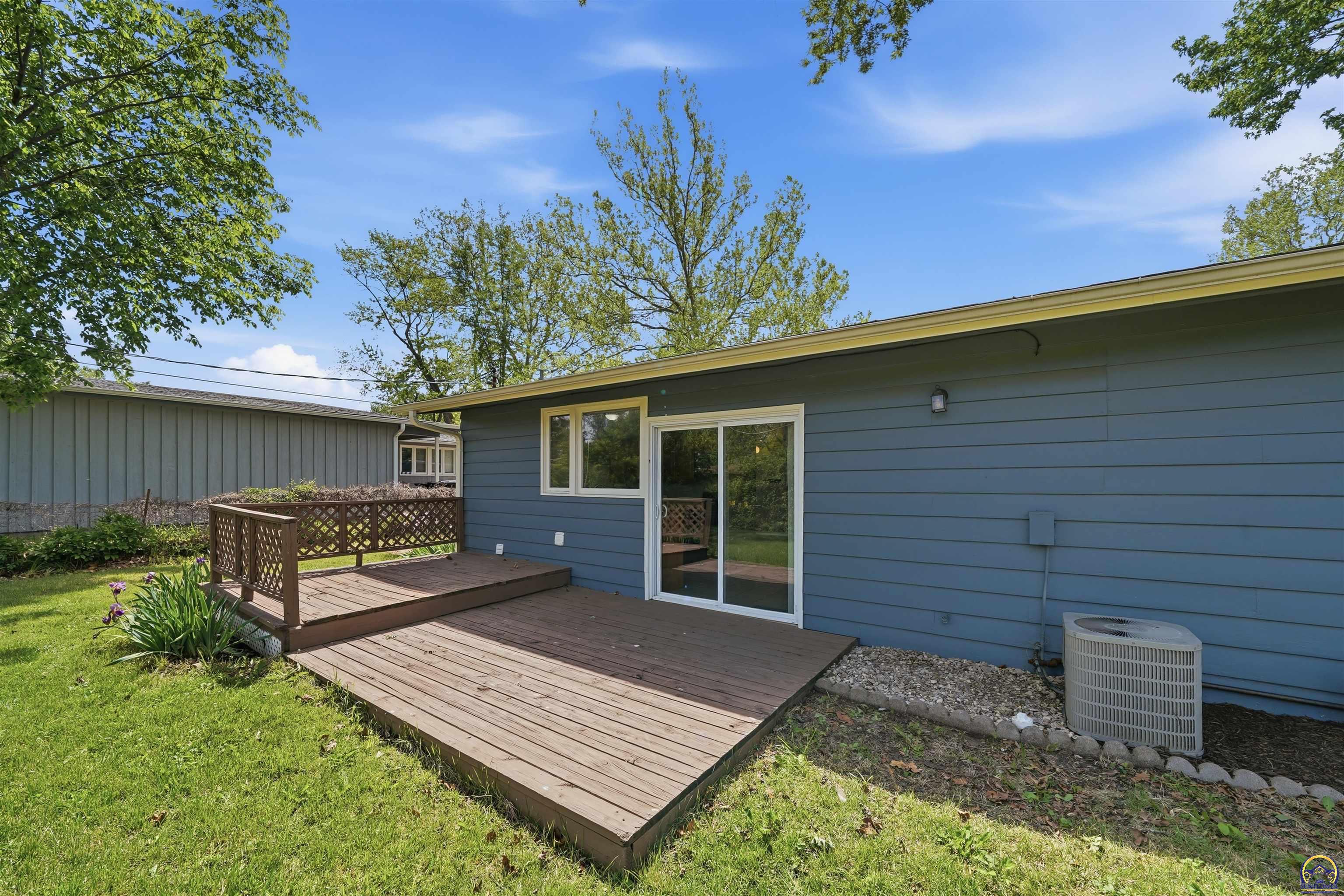 1400 Southwest Croix Street Topeka, KS 66611 - Photo 18 of 21