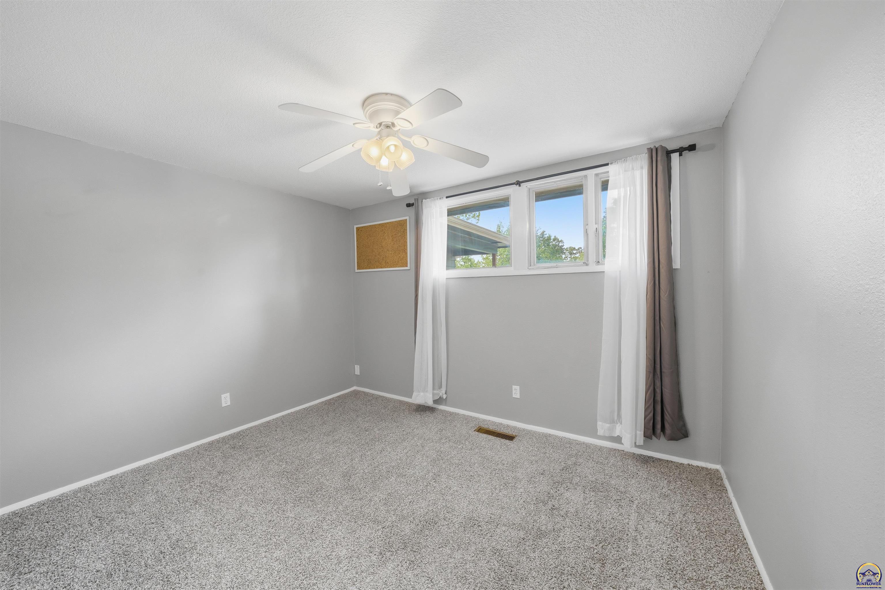 1400 Southwest Croix Street Topeka, KS 66611 - Photo 10 of 21