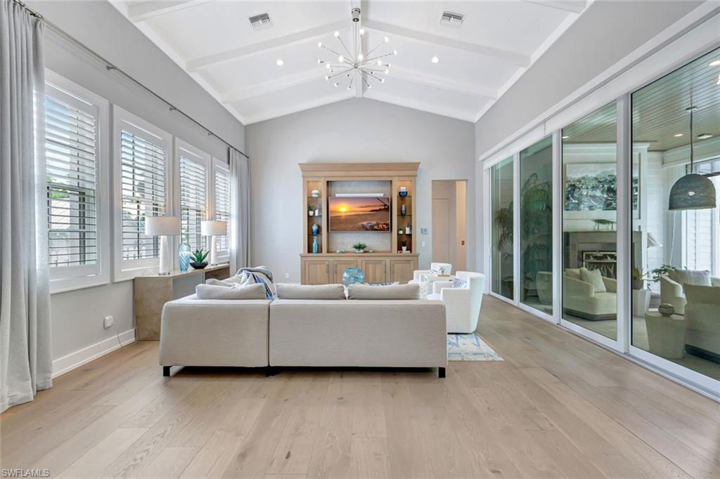 160 Broad Avenue South Naples, FL 34102 - Photo 14 of 49