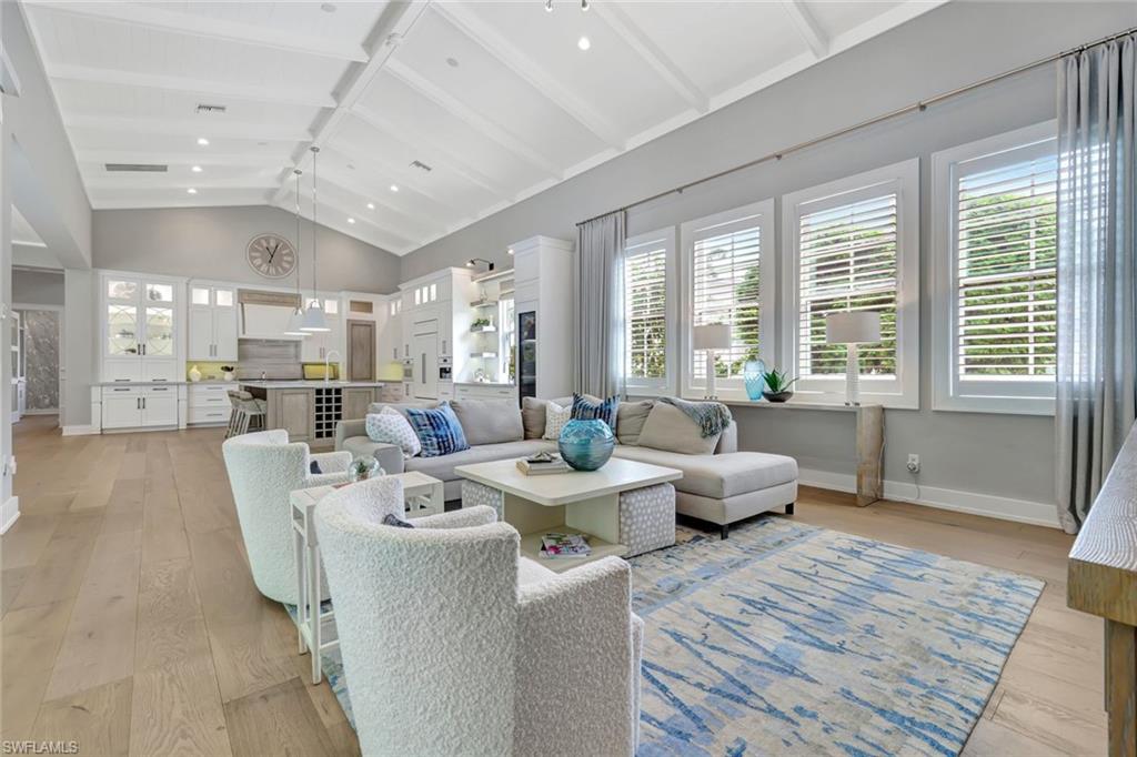 160 Broad Avenue South Naples, FL 34102 - Photo 15 of 49