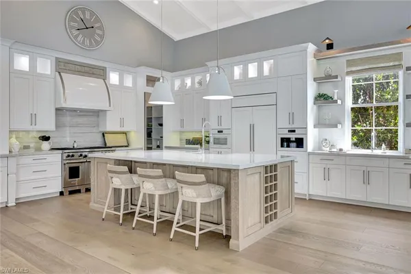 $70,000 | 160 Broad Avenue South, Naples, FL 34102