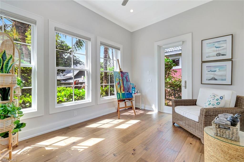 160 Broad Avenue South Naples, FL 34102 - Photo 21 of 49