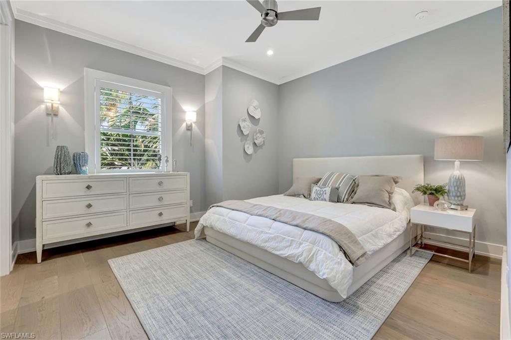 160 Broad Avenue South Naples, FL 34102 - Photo 30 of 49