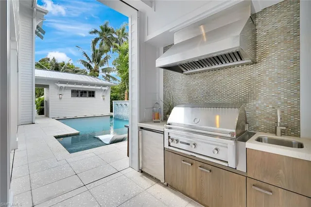 $50,000 | 160 Broad Avenue South, Naples, FL 34102