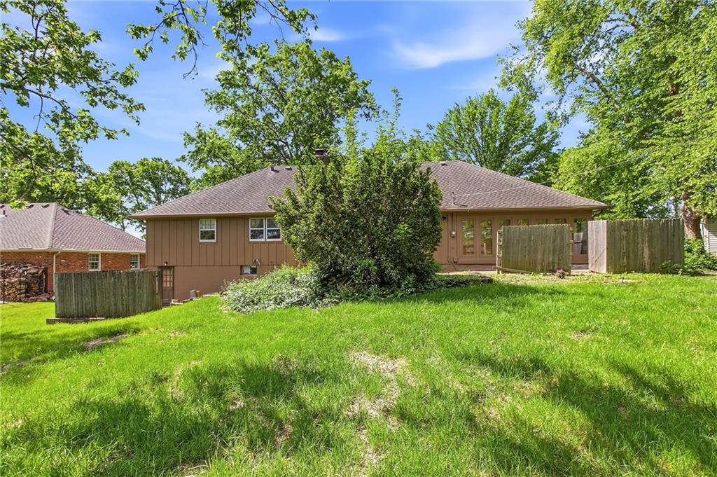 14818 East Covington Road Independence, MO 64055 - Photo 37 of 40