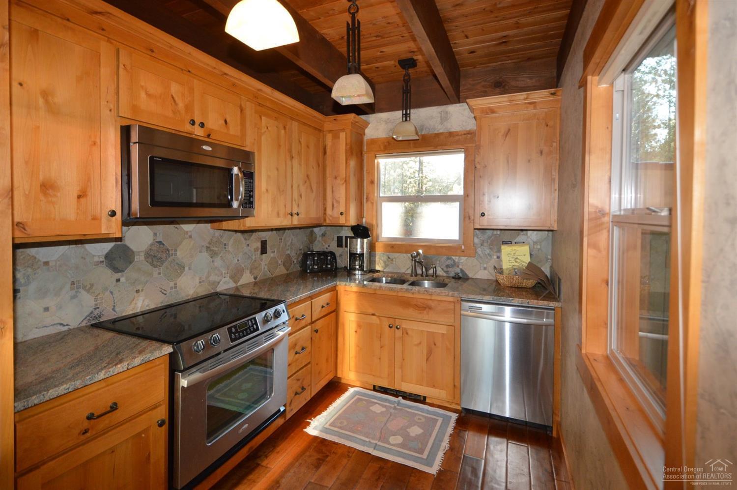 13751 Partridge Foot Black Butte Ranch, OR 97759 - Photo 13 of 25 Additional Photo