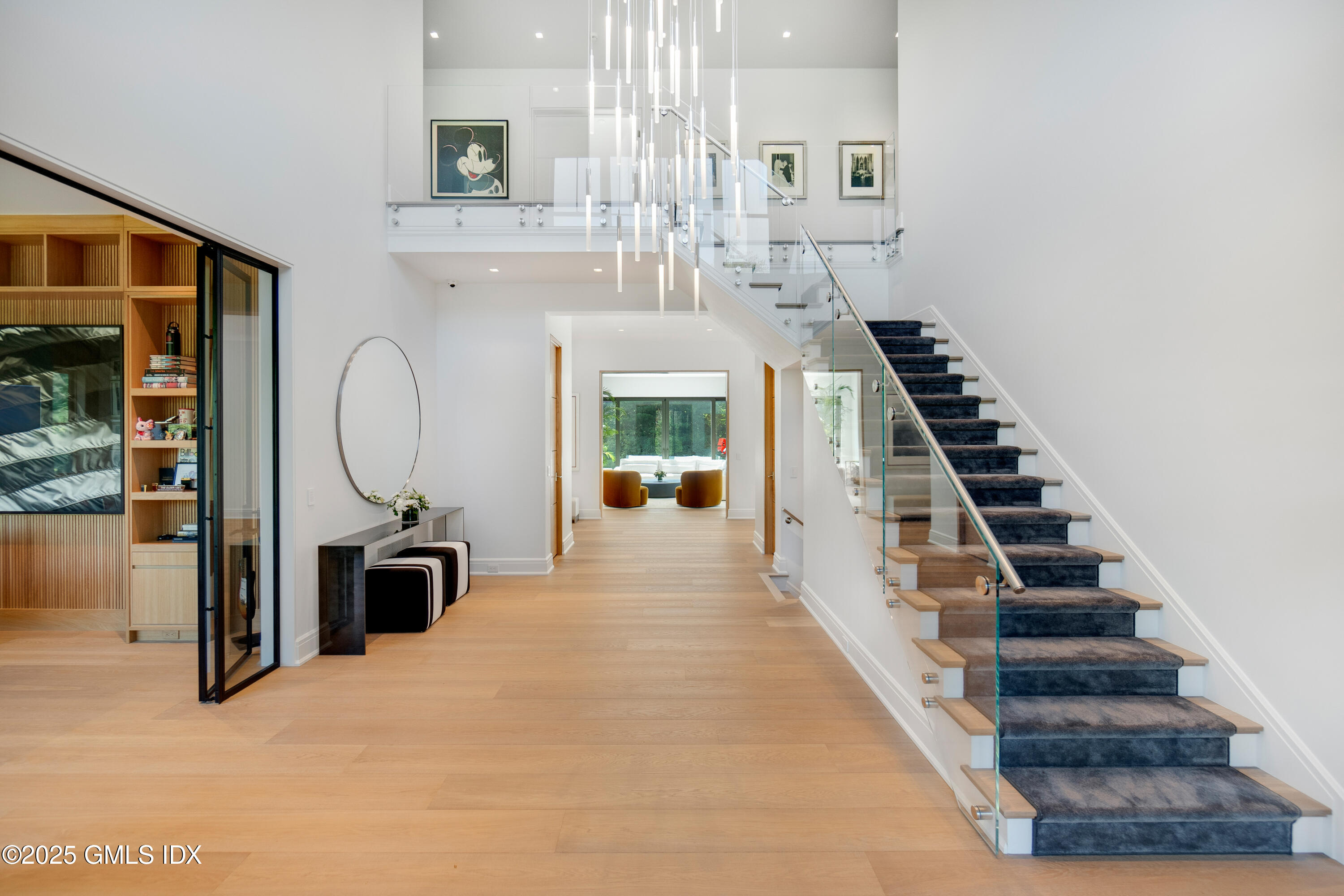 406 Stanwich Road Greenwich, CT 06830 - Photo 4 of 35 01