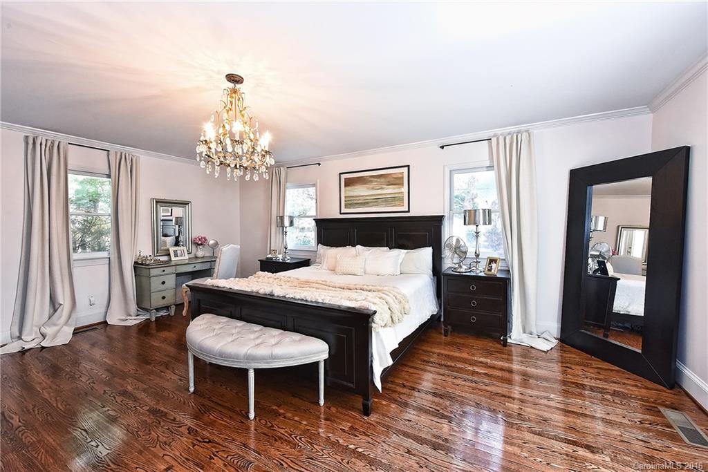 1625 Sterling Road Charlotte, NC 28209 - Photo 11 of 22 Gallery Image 11