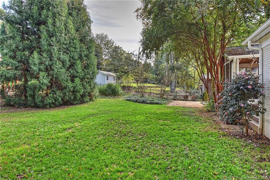 1625 Sterling Road Charlotte, NC 28209 - Photo 21 of 22 Gallery Image 21