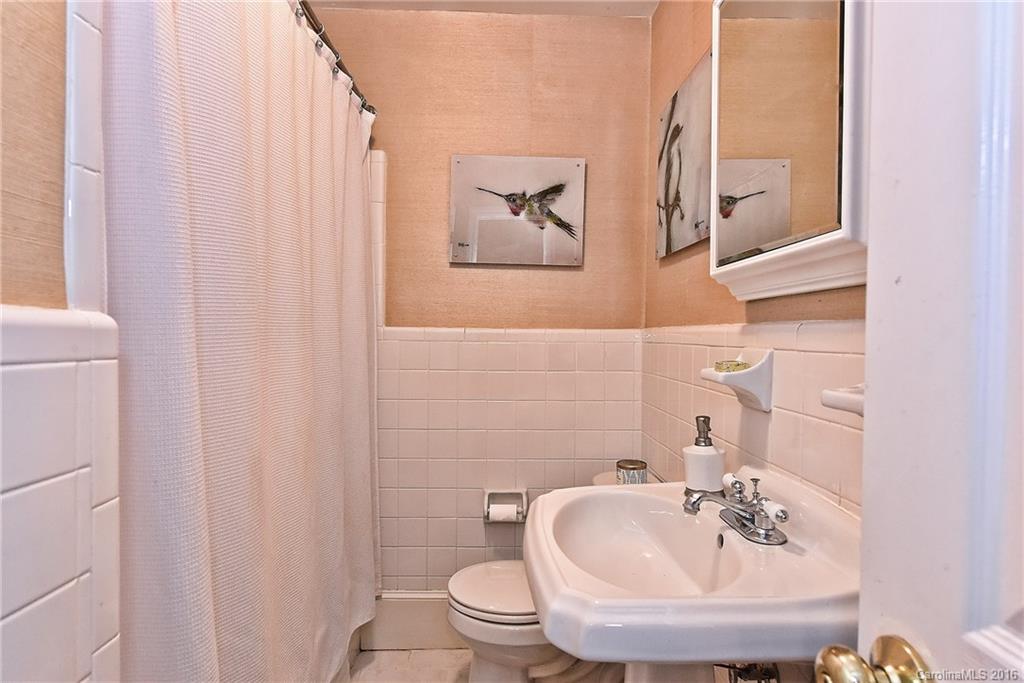 1625 Sterling Road Charlotte, NC 28209 - Photo 10 of 22 Gallery Image 10