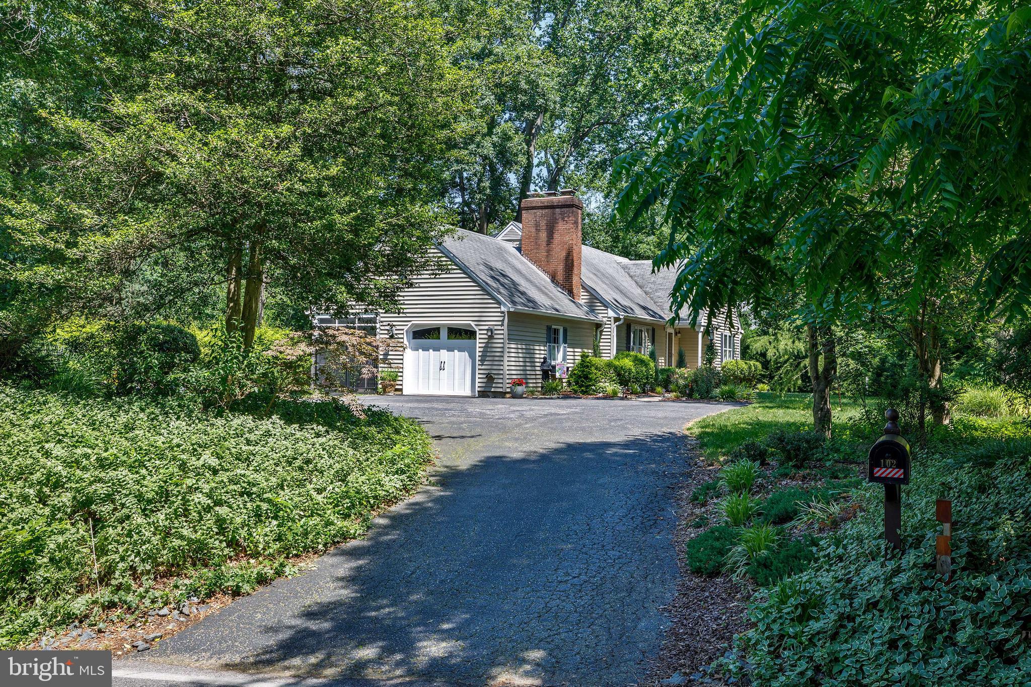 102 East Severn Ridge Road Annapolis, MD 21409 - Photo 3 of 50