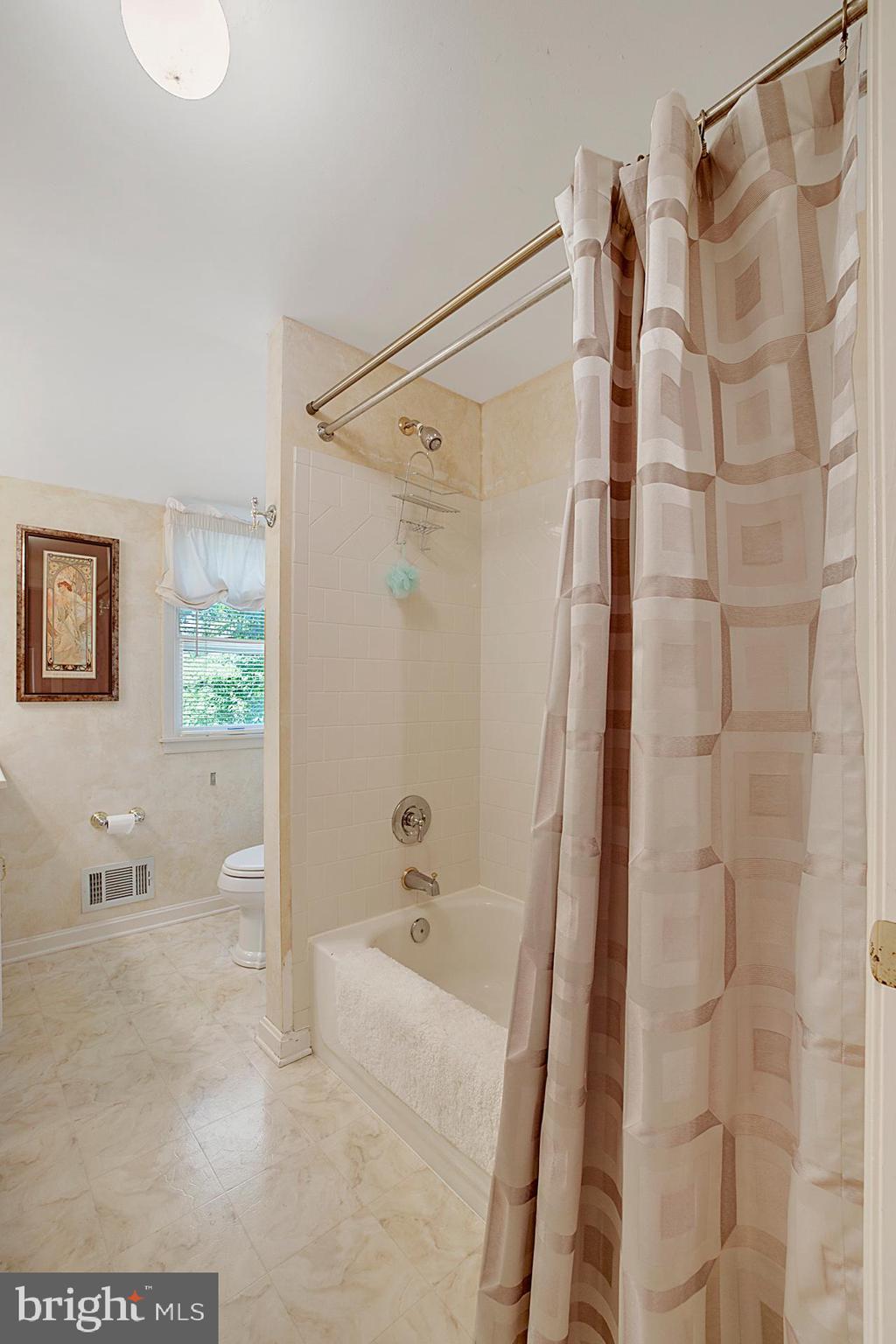 102 East Severn Ridge Road Annapolis, MD 21409 - Photo 33 of 50